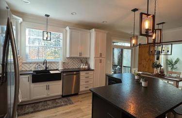 Modern Luxury Getaway Hot Tub NEW Gameroom - Foto 10