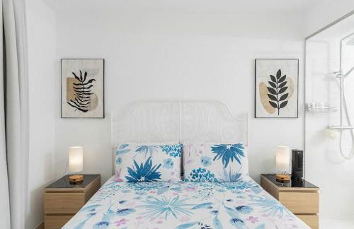 Deluxe 2 bed Apartment - Photo 12