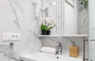 Modern Apartment with Balcony, Bikes & Parking - PINNACLE - Foto 24
