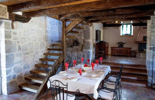 Villa on Krk With Pool and Outdoor Kitchen - Foto 16