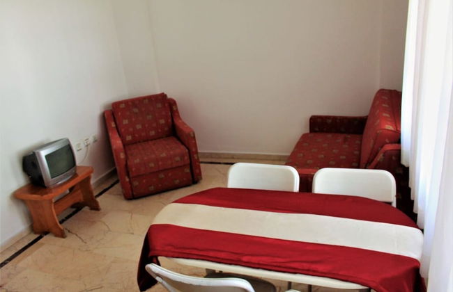 Melita Apart Hotel - Photo 9