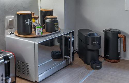 The rock view apartment - Photo 11