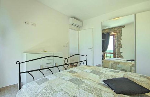 Gorgeous Apartment In Buje With Wifi - Foto 27