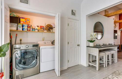 All-Season Vernon Township Lake House Retreat! - Foto 15