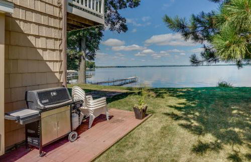 Lakefront Chippewa Falls Haven with Private Deck! - Foto 26