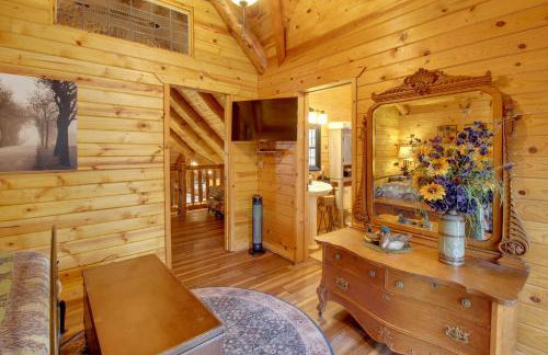 Fire Pit and Hot Tub Lakeside Cabin on 2 Acres! - Foto 24