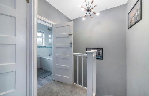 Stunning 3BR House w Garden & Parking in Richmond - Foto 30