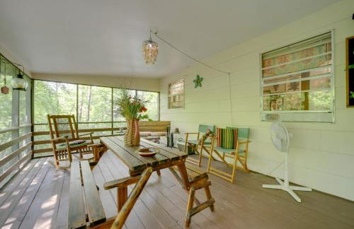 Smoky Mtn Hideaway Screened Porch and Fire Pit - Foto 20