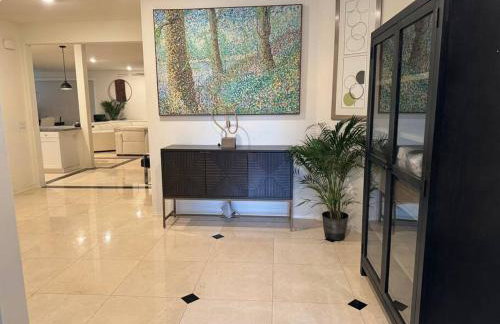 A Tranquil Haven with Elegance - Foto 1