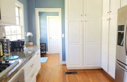 Ocean Boulevard Beachfront Home - Photo 4