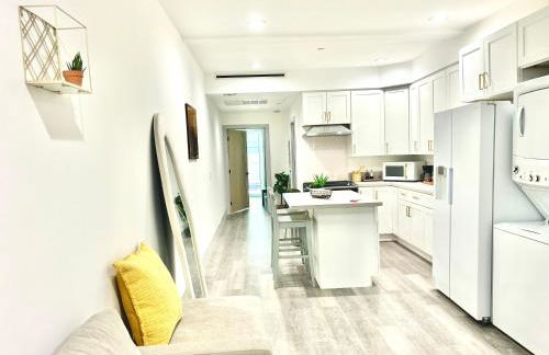 Newly Built Stylish Modern 2B In LA - Foto 76