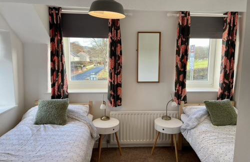 Taylor Way - Superb Apartment with Living Room and Private Gated Parking - Foto 3