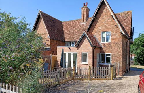 Flo's Cottage self-catering - Photo 19