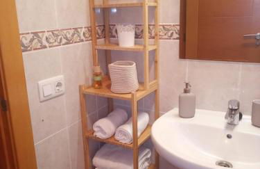 Apartamento Salamandra 100m2 con terraza y piscina - Photo 25