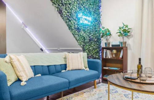 W3S - Large 7br 3bath - Sleeps 20 - 3 Living rooms - Yard and Deck - Foto 10