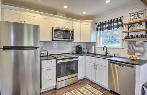 Updated Port Orchard Home, Walk to Waterfront - Foto 14