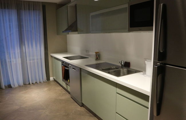 Accra Luxury Apartments Cantonments - Photo 37