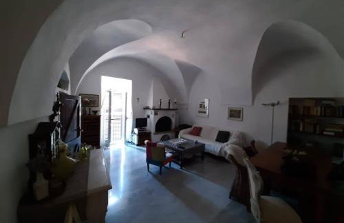 Casa Venezia in Airole, Liguria, Italy - Foto 3