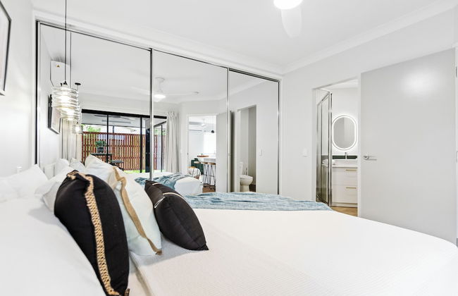 Comfortable 3-Bedroom Home Near City - Foto 5