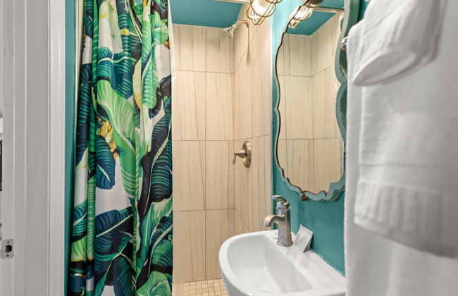 Cabana Condo Heated Pool, Steps to the Beach! - Foto 5