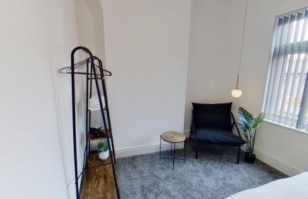 Elegant 2 Bed House Near City Centre - Foto 4