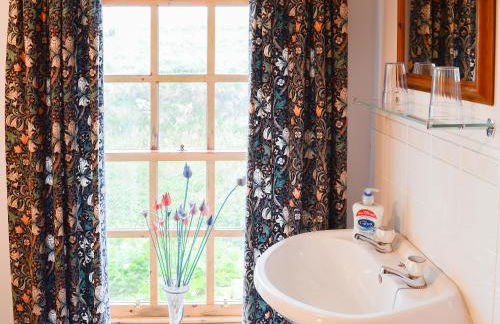 Stable Cottage - Photo 3