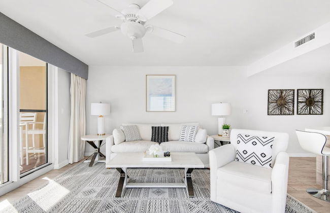 Pelican Beach Resort 501 - Photo 13