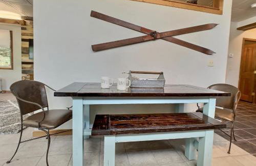 The Maples Apt - King Bed, Pet Friendly, Beautiful Views - Foto 17