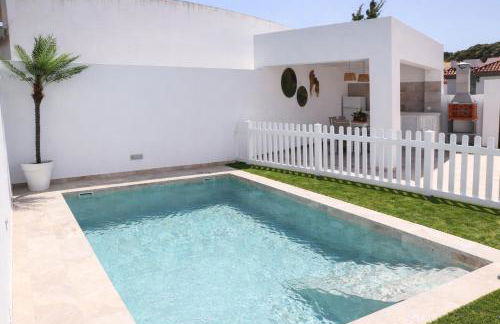 Chalet con piscina en Naveros - Foto 6