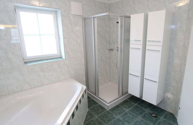 Mansion in Goldegg Near Ski Lift - Photo 23