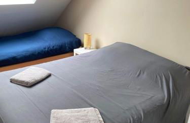 Anselme, F2 duplex avec cour commune et proche de la mer ,2 - Photo 4