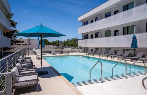 CHIC Modern Nashville Condo POOL, PATIO, PARKING - Foto 42