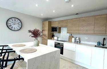 Newly renovated 1BD City centre escape - Foto 1