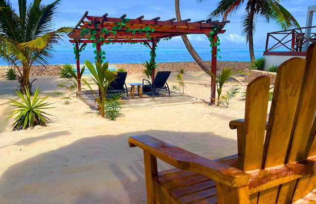 Zanzibar Beach House- South - Photo 31