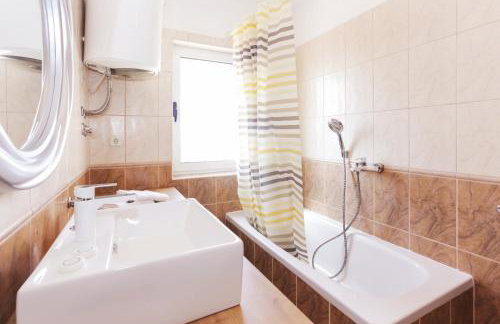 Apartmani Mikulić - Photo 18