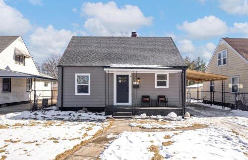 Game Room Retreat with Firepit and Gym, Sleeps 12 - Foto 33