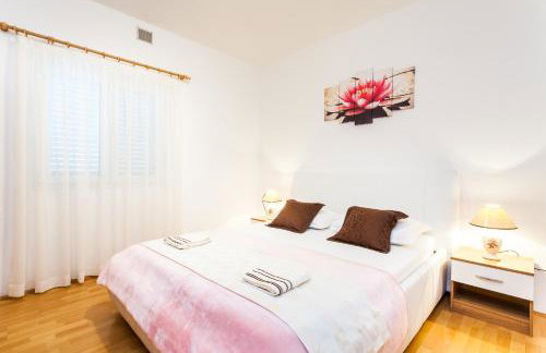 Seaside family friendly house with a swimming pool Grscica, Korcula - 23487 - Photo 21