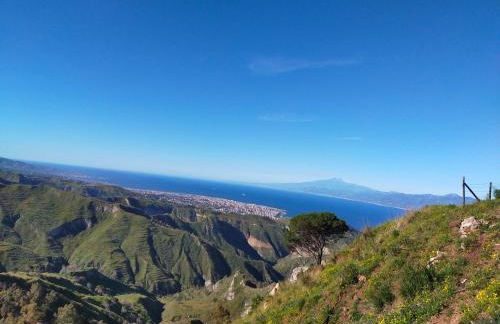 Casa in COLLINA DI ORTI'- REGGIO CAL - Foto 4