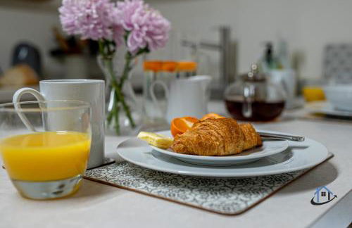 The Old Plough, mix of 1 bed and 3 bed units, rustic charm, super king bed or twins, en-suite, secure parking - Foto 45