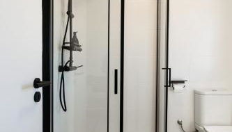 Red Fox Lodge Serra da Estrela - Foto 3, Shower