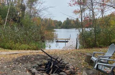 Little Longbow Lakefront Chalet - Foto 35