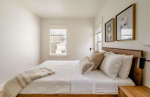 Hipster Vibe Apartment - Food Carts & Live Music - Photo 8