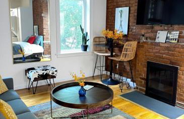 Beauty in the Heart of the Village - Foto 2