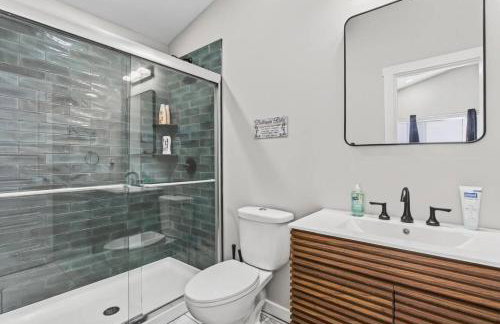 Cozy Comfort near Fountain Square- Downtown Indy - Photo 15