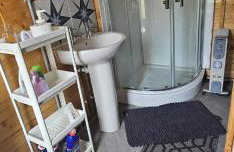 Super cosy, self-contained cabin private Ensuite - Foto 10