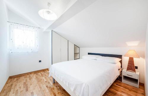 Apartment GRC Grebastica - Foto 26