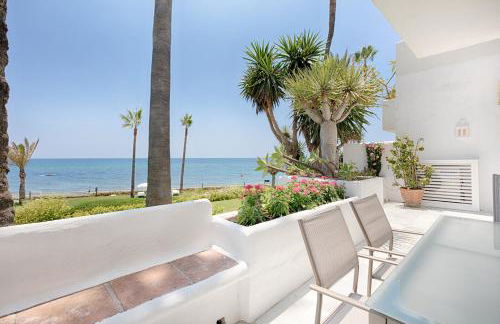 Hanami Alcazaba Beach Front Sea View - Photo 22