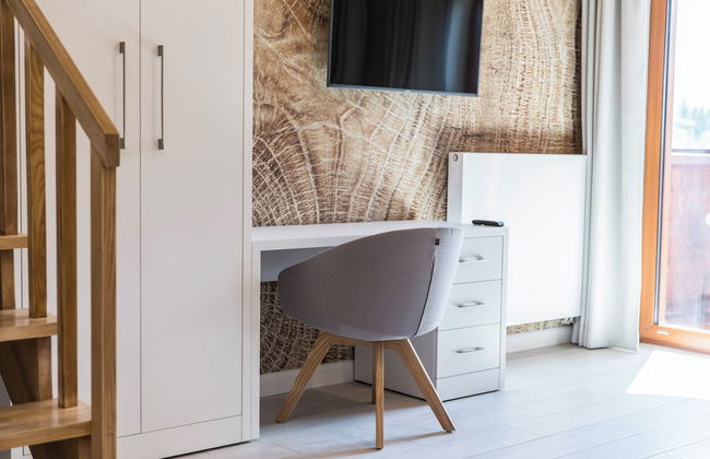 Royal Hill Residence - Photo 28