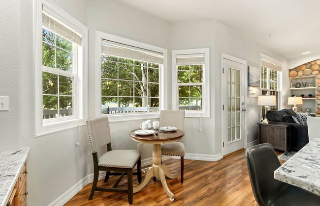 Fabulous Family-friendly Retreat by Windsor Lake! - Foto 28