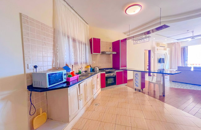 Royal Beachfront Apartments - Foto 7